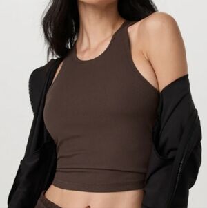 Vuori Pose Plyo Tank